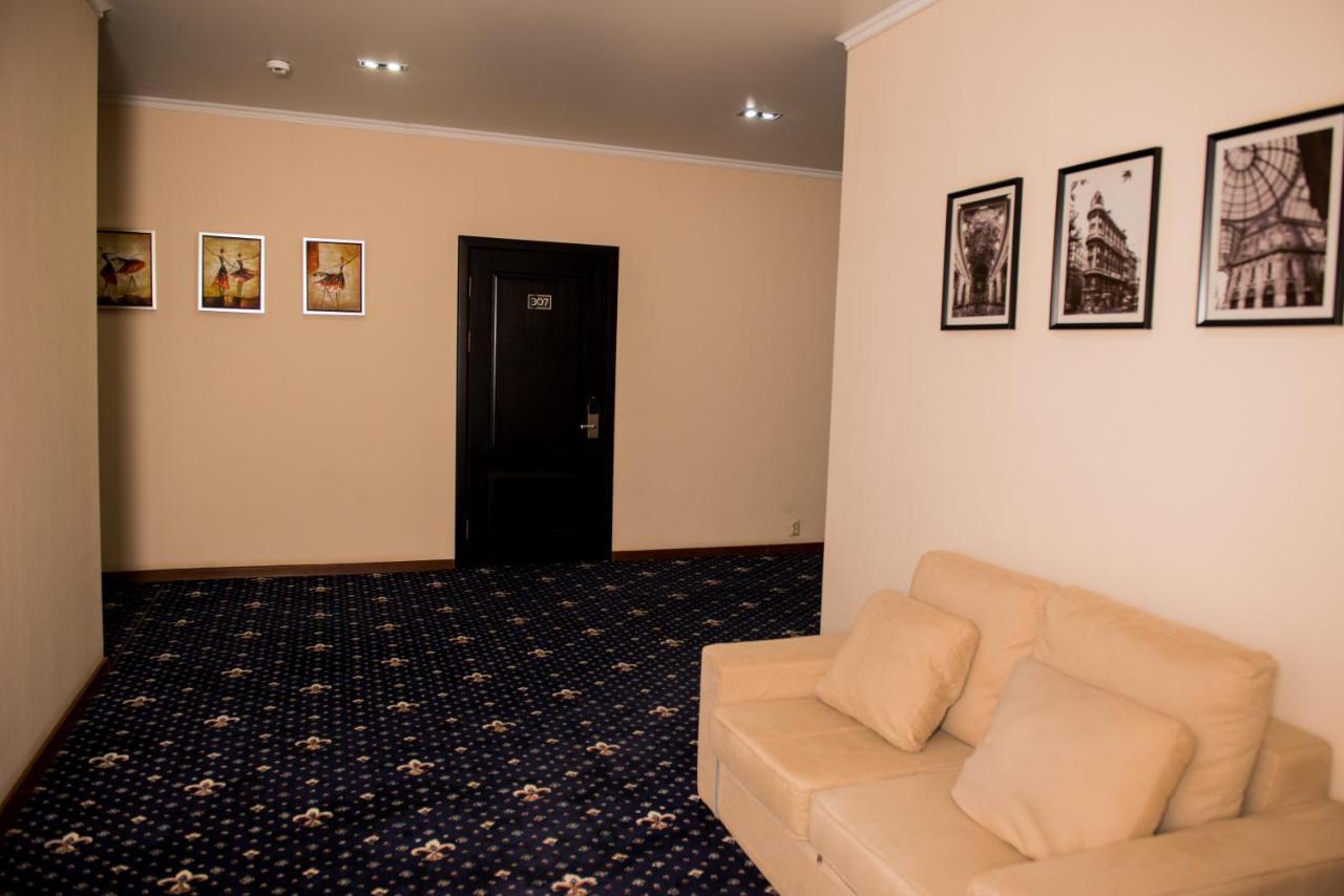 Tobol 4*
